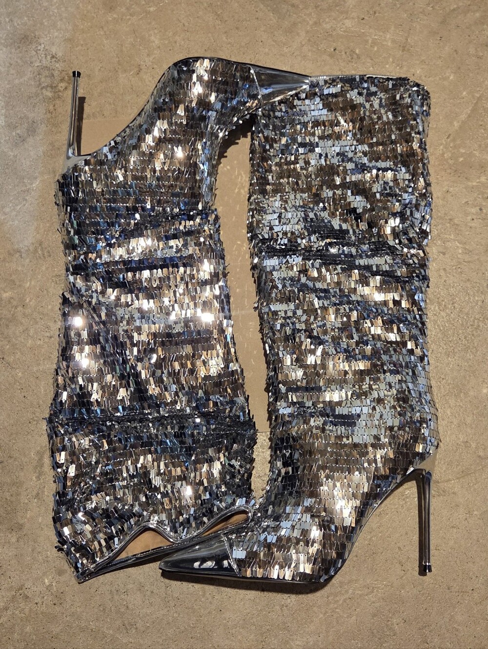 Steve Madden Panther-S Silver Sequin Pointed Toe Stiletto Booties Sz 11 NWT